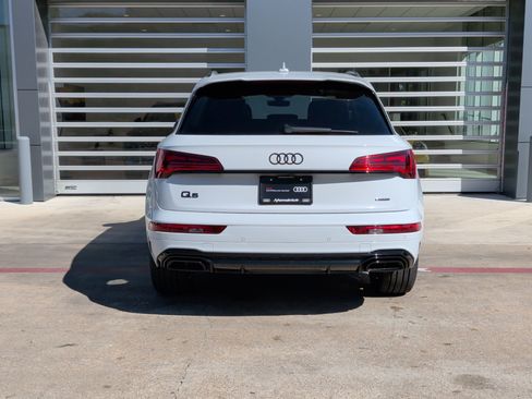 Certified 2024 Audi Q5 e Premium Plus w/ Premium Plus Package image 8
