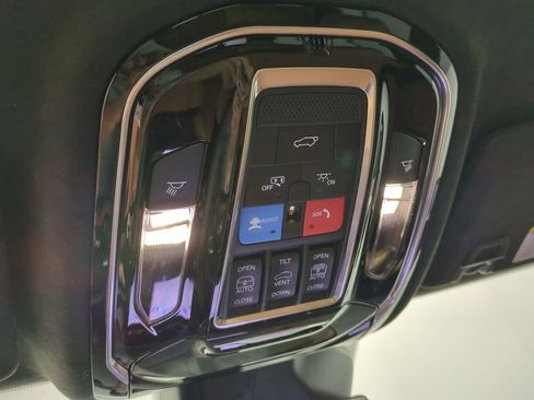 Used 2024 Jeep Grand Cherokee Summit image 25