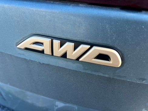 Used 2000 Subaru Outback Limited image 28