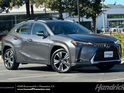 Used 2025 Lexus UX 300h FWD w/ Accessory Package (Z2)