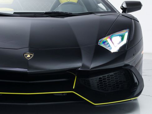 Used 2015 Lamborghini Aventador LP 720-4 50th Anniversario AWD/4WD image 15