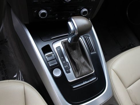 Used 2013 Audi Q5 2.0T Premium Plus AWD/4WD image 12