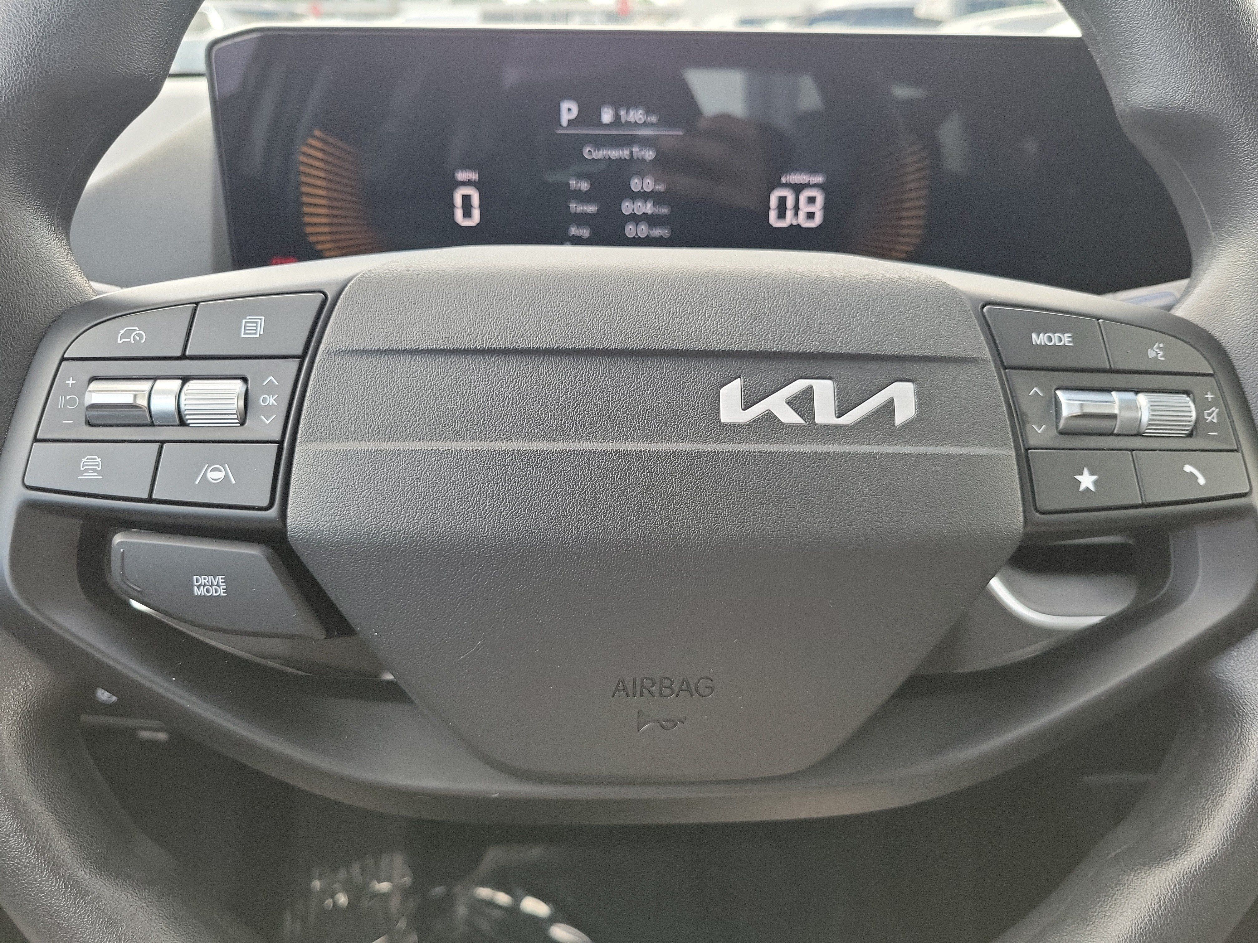 Used 2025 Kia K4 FWD image 19