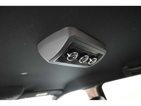 Used 2020 Dodge Grand Caravan SXT FWD image 27