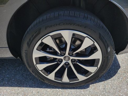 New 2026 Audi Q3 quattro 2.0T AWD/4WD image 36