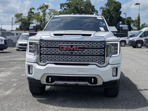 Used 2022 GMC Sierra 2500 Denali w/ Denali Ultimate Package AWD/4WD image 9