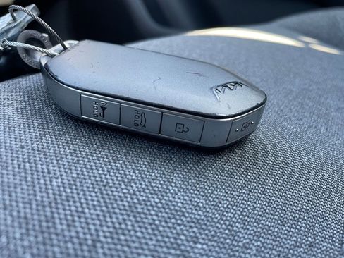 Used 2025 Kia K4 LXS image 24