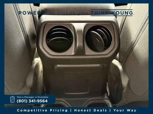 Used 2023 Jeep Wrangler Sport S image 27