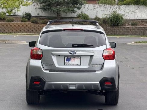 Used 2016 Subaru Crosstrek 2.0i Premium w/ Moonroof Package AWD/4WD image 5