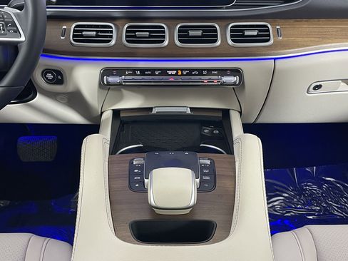 Certified 2024 Mercedes-Benz GLE 350 4MATIC image 18