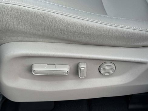 Certified 2025 Honda Odyssey EX-L image 22