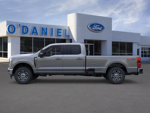 New 2026 Ford F250 Lariat w/ FX4 Off-Road Package AWD/4WD image 4