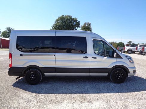 Used 2023 Ford Transit 350 XLT AWD/4WD image 4