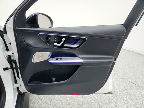 Certified 2023 Mercedes-Benz GLC 300 image 31