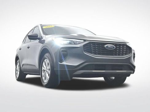 Used 2025 Ford Escape Active AWD/4WD image 38
