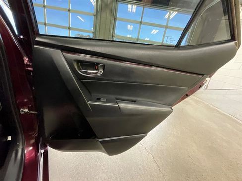 Used 2017 Toyota Corolla SE 50th Anniversary image 19