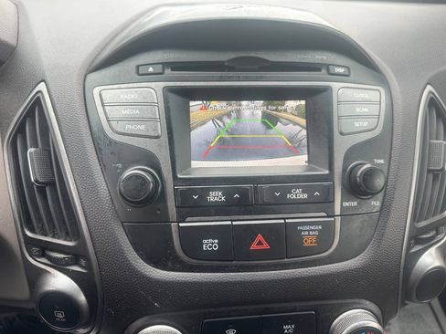 Used 2014 Hyundai Tucson SE AWD/4WD image 15