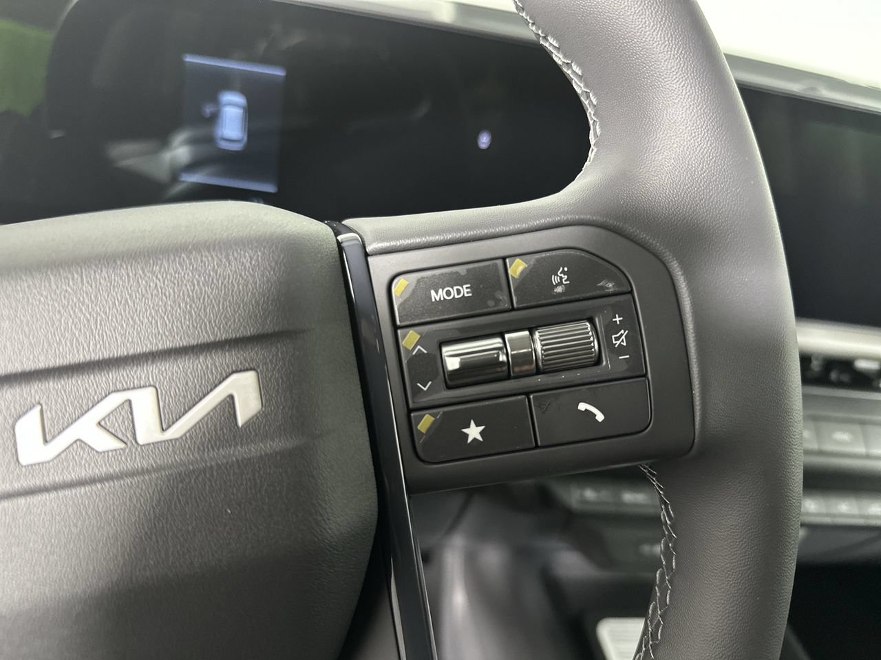 New 2027 Kia Seltos S FWD image 7