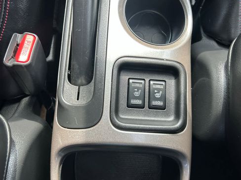 Used 2011 Nissan Juke SL AWD/4WD image 21
