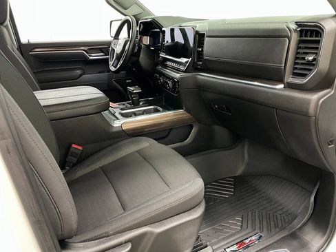 Used 2025 Chevrolet Silverado 1500 RST w/ Convenience Package II image 39