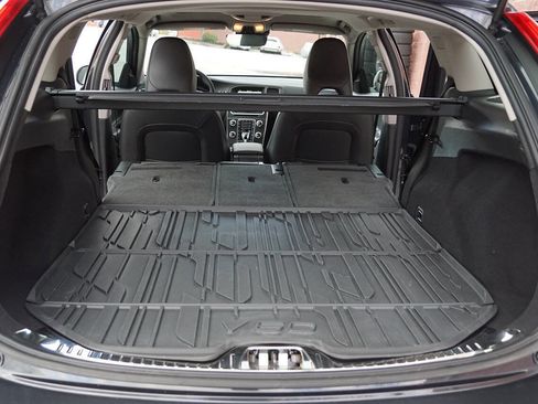 Used 2016 Volvo V60 T5 Premier w/ Convenience Package image 37