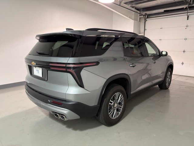 Certified 2025 Chevrolet Traverse LT w/ Driver Confidence Package AWD/4WD image 7