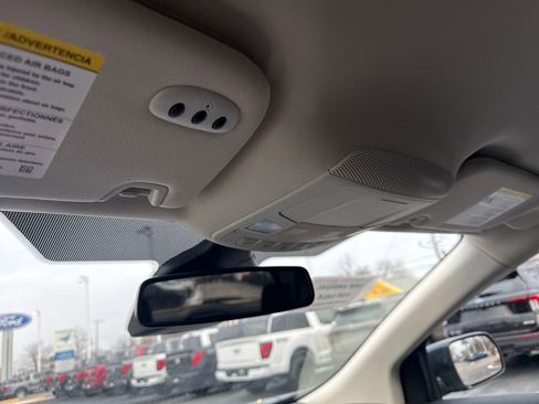 Used 2024 Ford Edge SEL w/ Convenience Package image 46