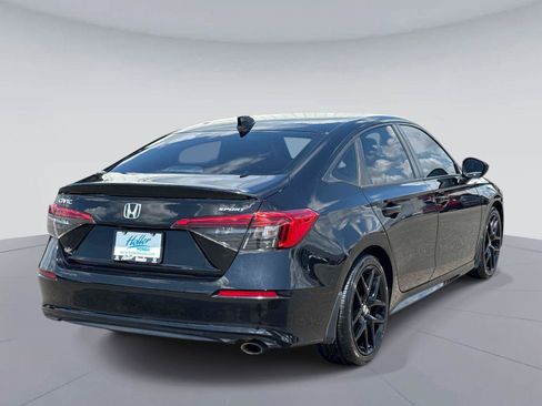 Used 2024 Honda Civic Sport image 4