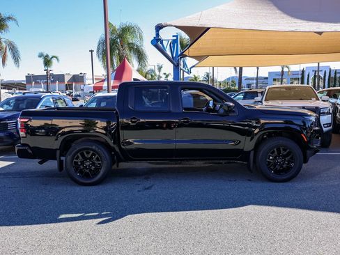 New 2026 Nissan Frontier SV image 3