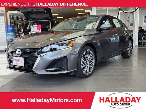 New 2025 Nissan Altima 2.5 SL image 1