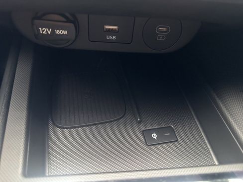 Used 2025 Hyundai Elantra SEL image 20