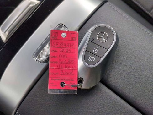 Used 2025 Mercedes-Benz GLC 300 GLC 300 image 37