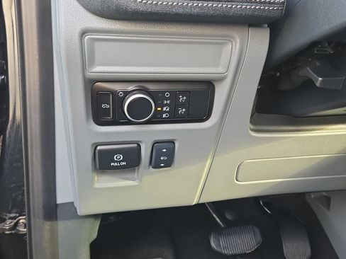 Certified 2025 Ford F150 Lightning Flash AWD/4WD image 18