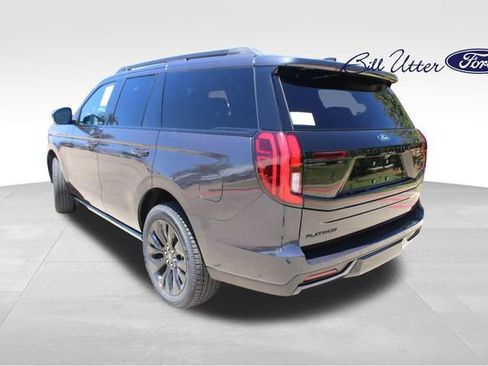 New 2025 Ford Expedition Platinum w/ Stealth Appearance Package image 4