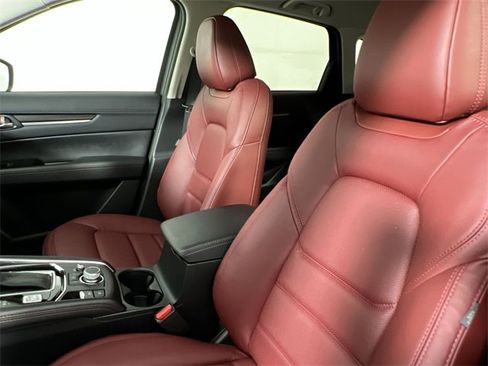 New 2025 MAZDA CX-5 Carbon Edition image 13