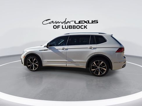 Used 2023 Volkswagen Tiguan SEL R-Line AWD/4WD image 6