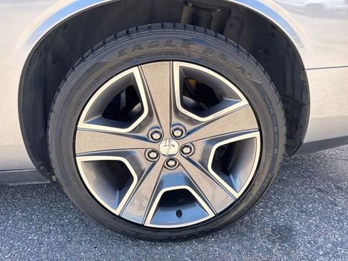 Used 2014 Dodge Challenger R/T Plus RWD image 20
