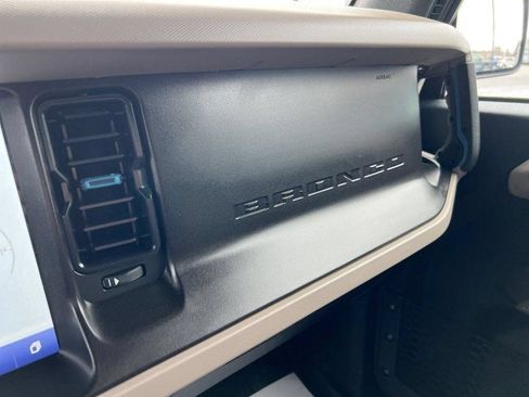 Used 2022 Ford Bronco Wildtrak AWD/4WD image 30