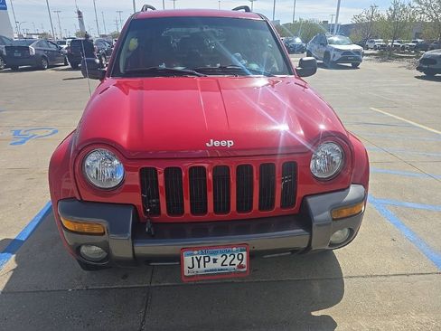 Used 2004 Jeep Liberty Sport w/ PWR Convenience Group AWD/4WD image 7