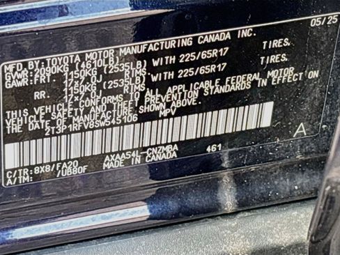 Used 2025 Toyota RAV4 XLE AWD/4WD image 21