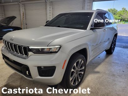 Used 2023 Jeep Grand Cherokee Overland w/ Trailer Tow Prep Group (B)