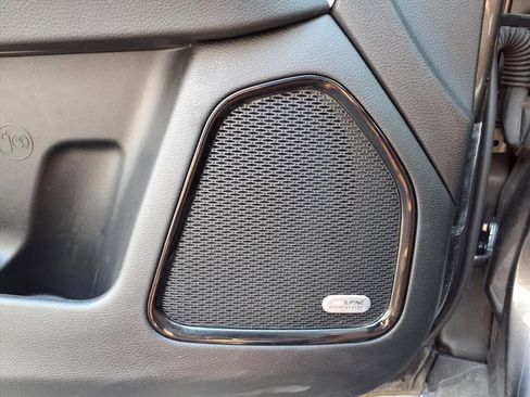 Used 2022 Jeep Compass Limited w/ Sun and Sound Group image 30