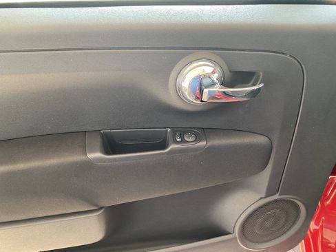 Used 2015 FIAT 500 Pop FWD image 24