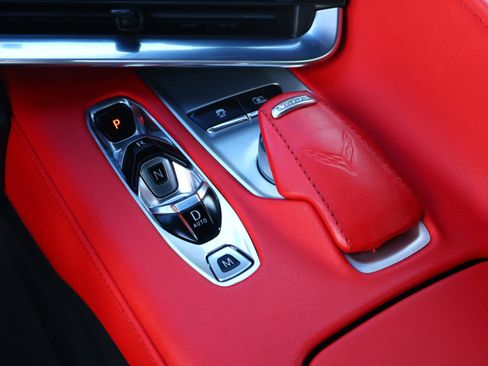 Used 2020 Chevrolet Corvette Stingray Preferred Cpe w/ 2LT Preferred Equipment Group image 22