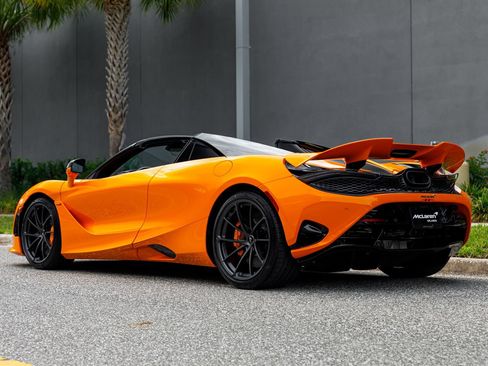 New 2027 McLaren 750S Spider RWD image 25
