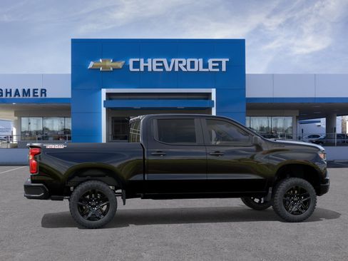 New 2026 Chevrolet Silverado 1500 Custom Trail Boss w/ Dark Appearance Package AWD/4WD image 5