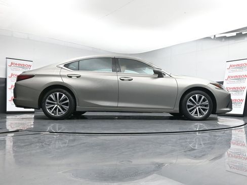 Used 2021 Lexus ES 350 w/ Accessory Package 2 image 39