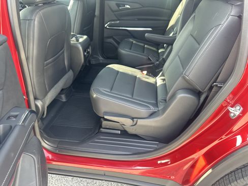 Used 2026 Chevrolet Traverse LT w/ Driver Confidence Package FWD image 20