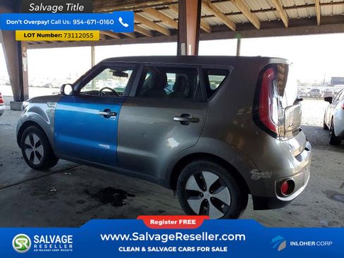Used 2017 Kia Soul EV-e FWD image 3