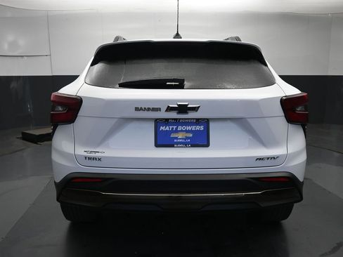 Used 2025 Chevrolet Trax ACTIV w/ Driver Confidence Package image 10
